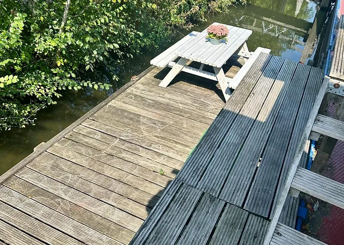 Houseboat De Cornelia